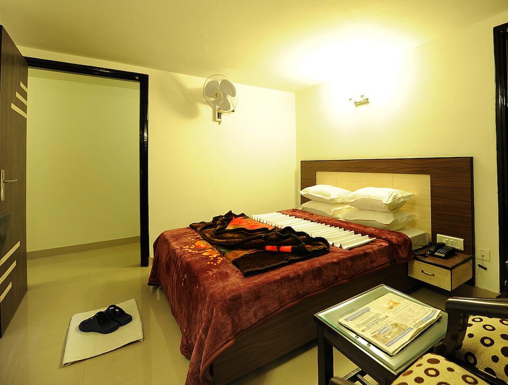 Hotel Hkj Residency Amritsar Exterior photo
