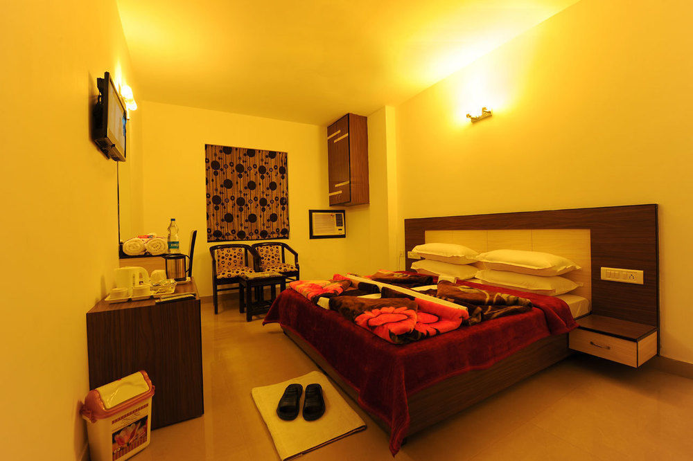 Hotel Hkj Residency Amritsar Exterior photo